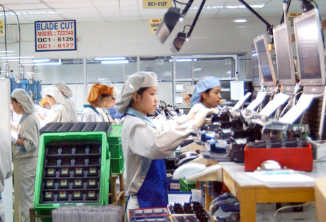 VietIZ promotes investment into industrial zones in Vietnam
