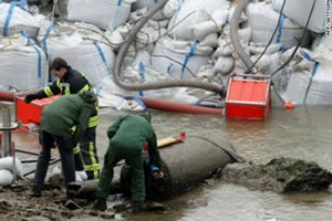 Germany Over 20,000 people evacuate due to bomb