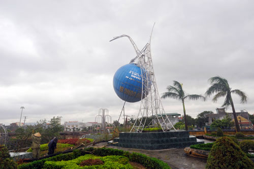 超强第14号台风11日早晨在广宁省登陆