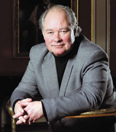 Renowned British conductor to perform in Vietnam