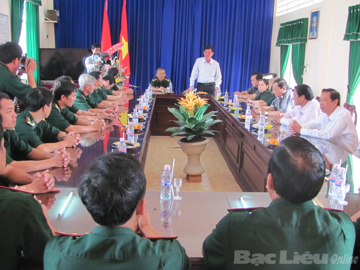 Lãnh đạo tỉnh thăm các đơn vị bộ đội nhân kỷ niệm 69 năm Ngày thành lập Quân đội nhân dân Việt Nam