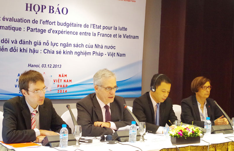 Việt Nam và Pháp chia sẻ kinh nghiệm về ứng phó với biến đổi khí hậu