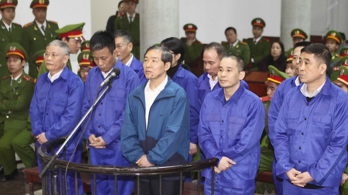 Việc đánh giá Dương Chí Dũng hàng năm là rất tốt