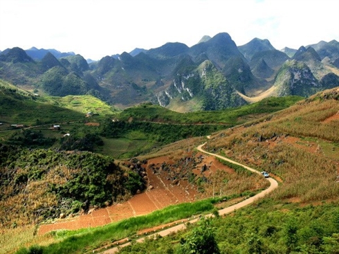 Découverte d anciens outils à Hà Giang
