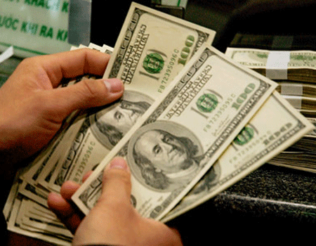 Overseas remittance to HCMC hits over USD4 8 billion in 2013