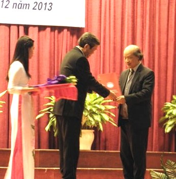 Trao Giải thưởng Sách Việt Nam lần thứ IX – 2013