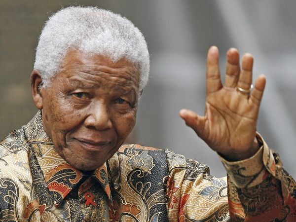 Former President Nelson Mandela passes away