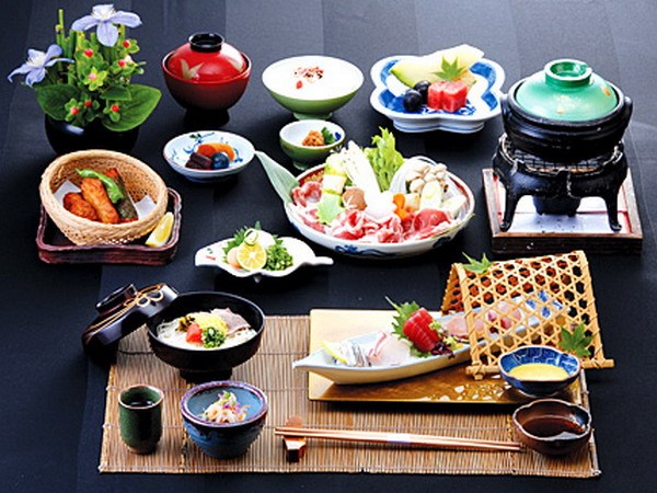 UNESCO designates “washoku” as Intangible Cultural Heritage