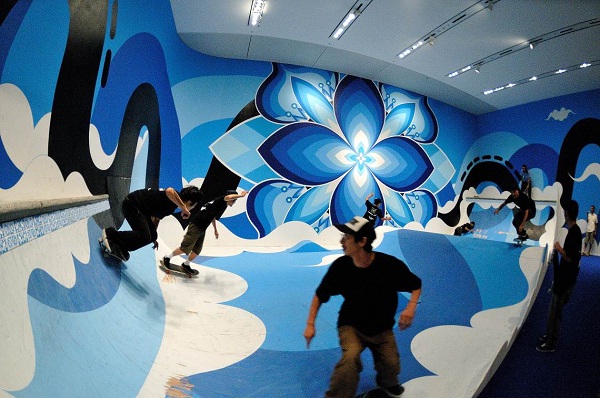 Mural painting exhibition by Hitotzuki in Hanoi