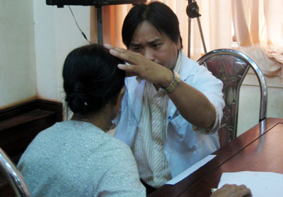 Thực hiện chính sách luân phiên cán bộ y tế Giải pháp hiệu quả để giải quyết thiếu hụt nhân lực cho tuyến dưới