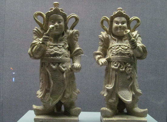 Nearly 200 items on Vietnamese Buddhism heritage on display