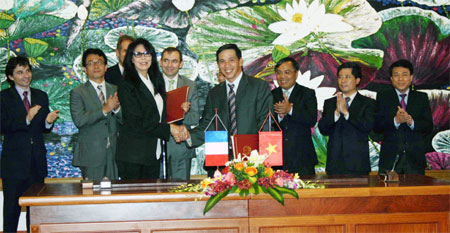 France grants EUR75 million for Pleiku-Cau Bong transmission line