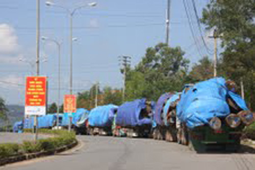 Quảng Trị Cần xử lý kiên quyết tình trạng xe quá khổ, quá tải lưu thông trên Quốc lộ 9