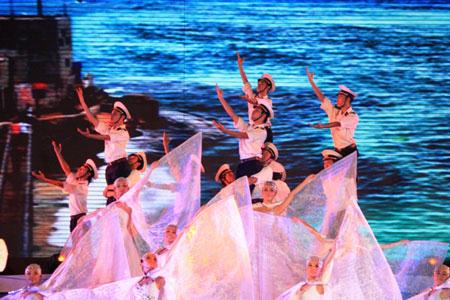 Kien Giang Echange artistique « Pour la souveraineté des mers et îles du pays