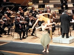 Thanh Giong , chevauchée symphonique à Berlin