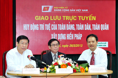 Giao lưu trực tuyến Góp ý vào Dự thảo sửa đổi Hiến pháp năm 1992
