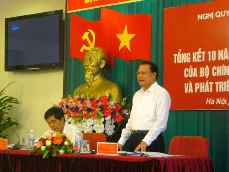 Tổng kết 10 năm thực hiện Nghị quyết 28-NQ TW của Bộ Chính trị