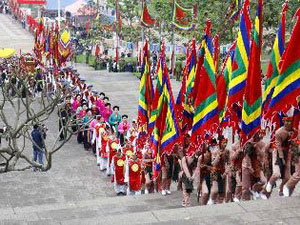 2013年雄王庙会的诸多精彩活动即将举行