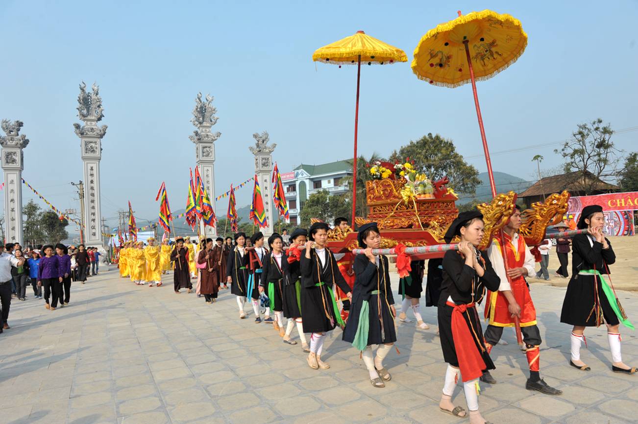 Tay Thien prepares for 2013 festival