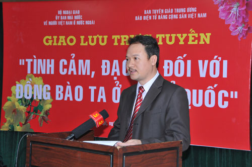 Giao lưu trực tuyến “Tình cảm, đạo lý đối với đồng bào ta ở xa Tổ quốc”