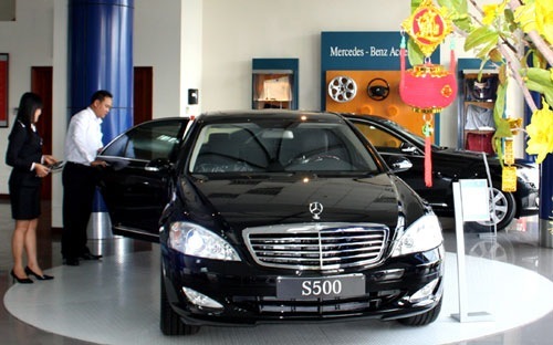 Auto pre-registration fees cut to 10-15 percent