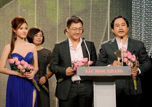 Le film Thiên mênh anh hùng reçoit le Cerf-volant d’or