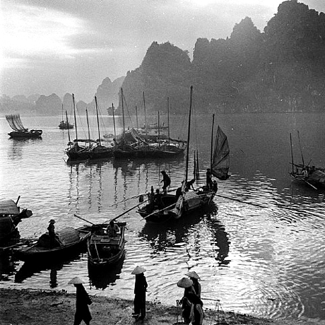Các tao nhân mặc khách xưa chơi ở Hạ Long như thế nào