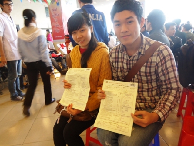 Tưng bừng Lễ hội xuân hồng 2013