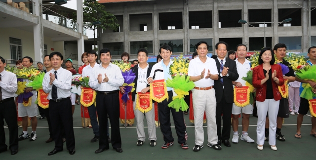 Giải Quần vợt tỉnh mở rộng năm 2013