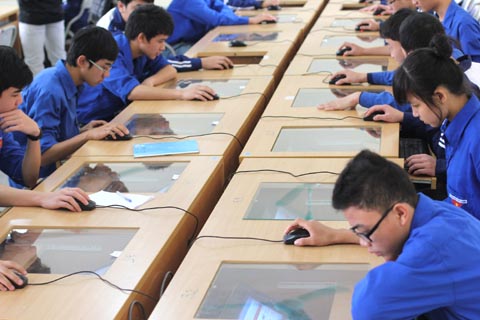 Vĩnh Phúc Thi tìm hiểu Nghị quyết Đại hội Đoàn qua mạng Internet