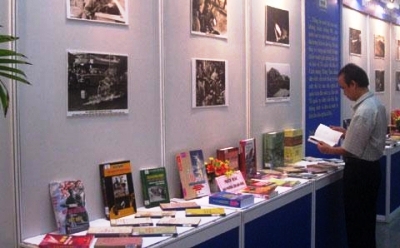 Exposition de livres célébrant de la Libération du Sud 30 4
