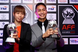 Kiêu Trinh, meilleure footballeuse d Asie du Sud-Est 2012