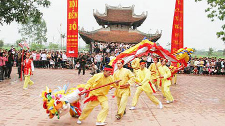 Bac Ninh  ouverture la fête du temple Dô de 2013