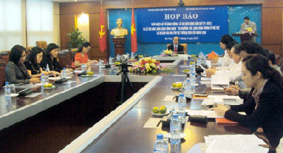 2013年雄王庙会将有许多亮点