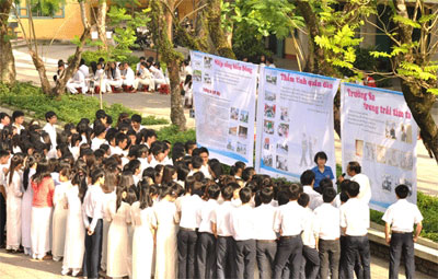 题为“虽远也近的海洋岛屿”的长沙图片展