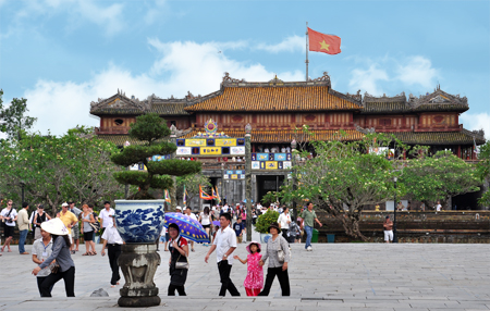 Hue Bientôt la Semaine d or du tourisme 2013