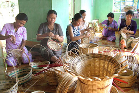 Vietnam craft village exhibition fair 2013