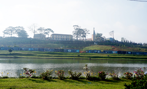 A glimpse of Da Lat city