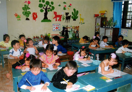Nam Đông - Điểm sáng trong công tác phổ cập giáo dục mầm non