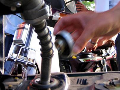 Petrol import tax raised to 14 percent