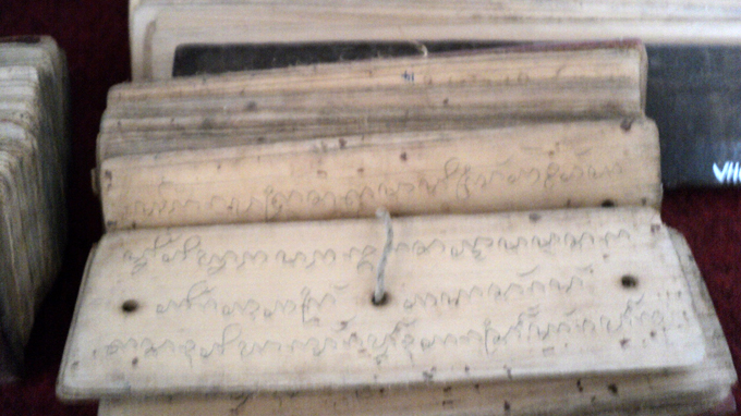 Restoring 62 ancient Cham bibliographies