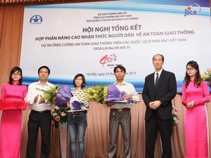 Nâng nhận thức cùa người dân về ATGT ở Quốc lộ