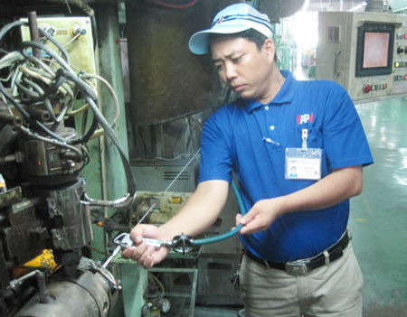 Chuyện về người công nhân trẻ nhận giải thưởng Nguyễn Đức Cảnh