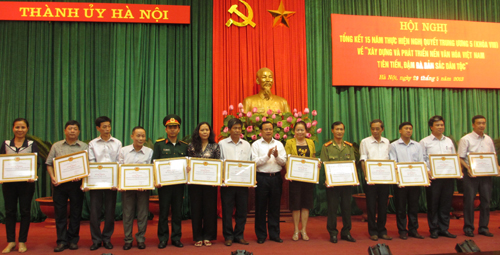 Thành ủy Hà Nội Tổng kết 15 năm thực hiện Nghị quyết Trung ương 5 khóa VIII về văn hóa