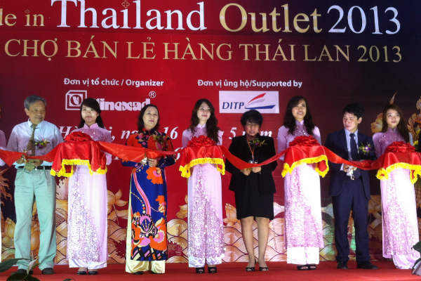 Made in Thailand Outlet 2013 opens in Hanoi