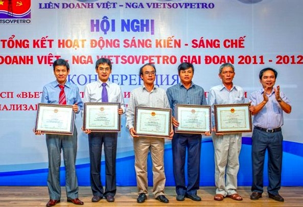 Vietsovpetro Hơn 150 sáng kiến cải tiến kỹ thuật được áp dụng vào sản xuất
