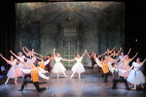 Un spectacle de ballet australien au Vietnam