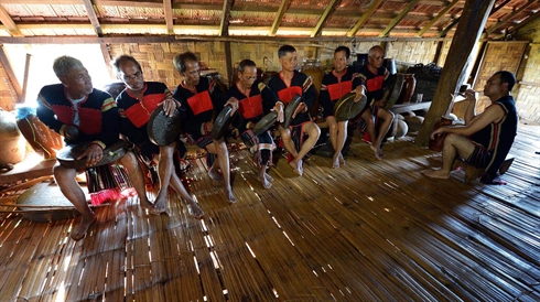 Gia Lai conserve et promeut la culture des gongs