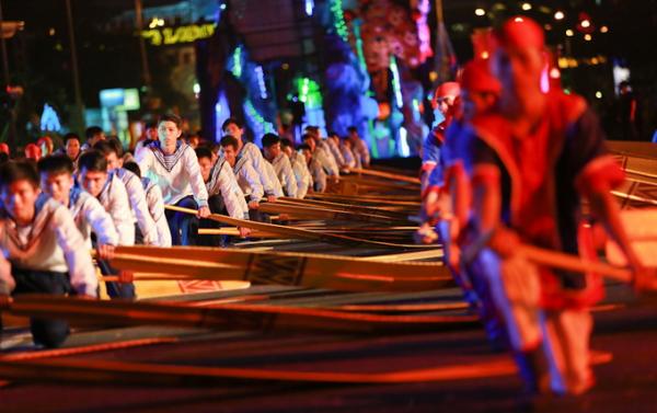 Carnaval de rue de Nha Trang 2013