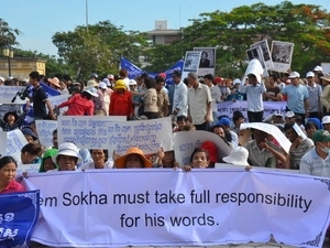 Cambodia Senate passes Khmer Rouge crimes denial law